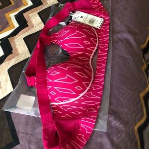 IVY Park Hot Pink Sports Bra - US M- NWT
